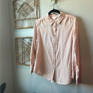 LC | Blush Pastel Pink Button-Up Blouse with Lace Collar detail and Buttons | Lg